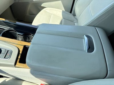 2022 Cadillac Escalade ESV Premium Luxury Platinum