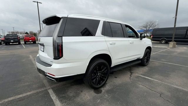 2025 Cadillac Escalade Luxury