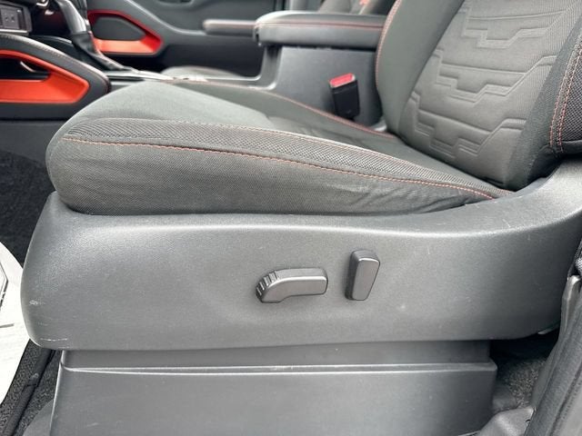 2023 Nissan Frontier PRO-X
