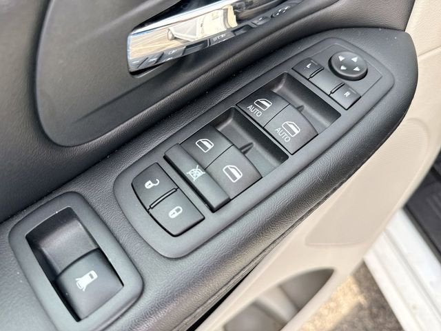 2020 Dodge Grand Caravan SE