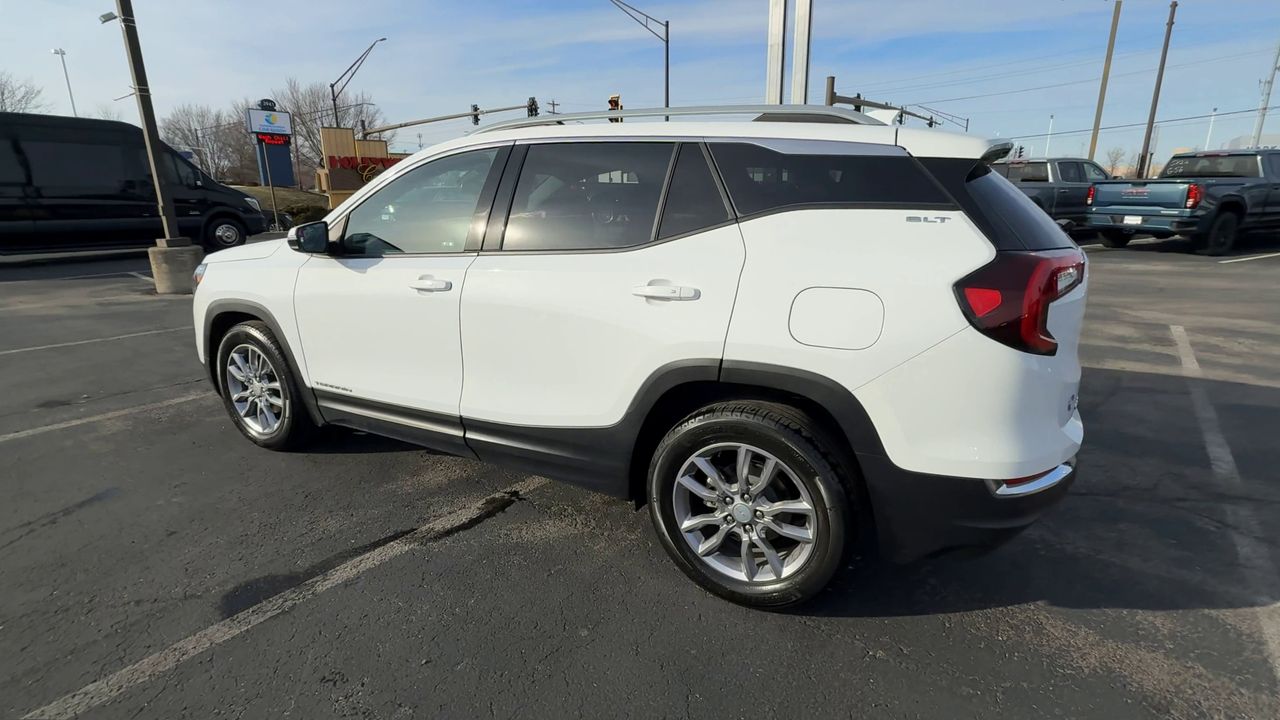 2022 GMC Terrain SLT
