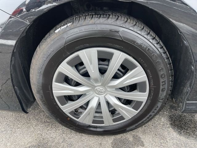 2023 Toyota Camry Hybrid LE