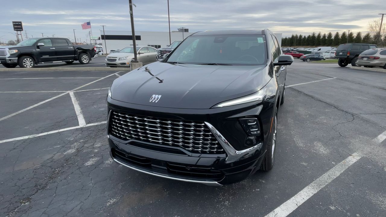 2025 Buick Enclave Avenir