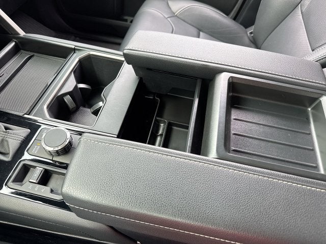 2026 Toyota Tundra Limited CrewMax 5.5' Bed