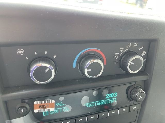 2025 GMC Savana Cutaway 3500 1WT