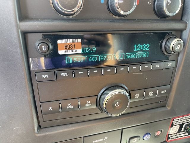 2025 GMC Savana Cutaway 3500 1WT