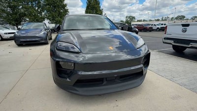 2024 Porsche Macan Electric 4
