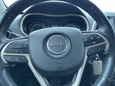 2016 Jeep Cherokee Sport