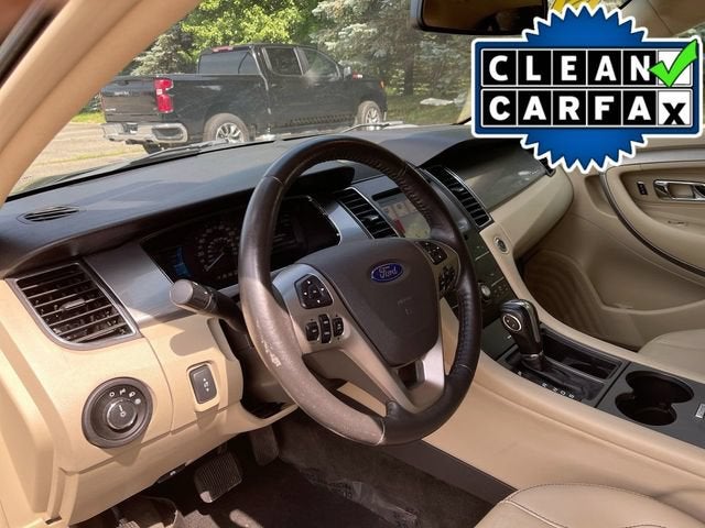2018 Ford Taurus SEL