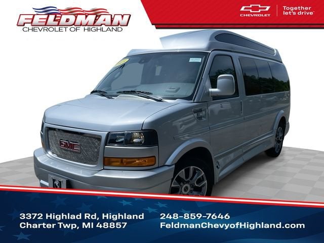 2025 GMC Savana Cargo Work Van