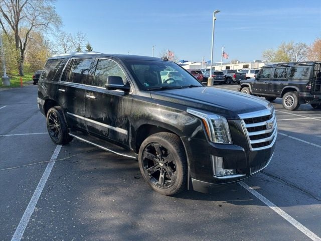 2018 Cadillac Escalade Luxury