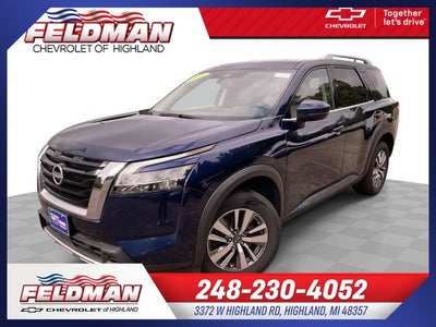 2023 Nissan Pathfinder SL 4WD