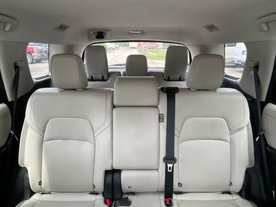2023 Nissan Pathfinder SL 4WD