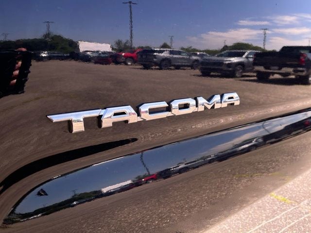2021 Toyota Tacoma 4WD SR Double Cab 5' Bed V6 AT (GS)