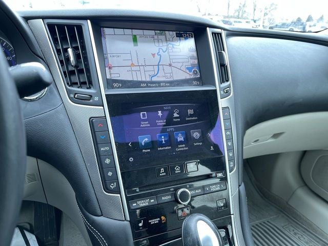 2015 INFINITI Q50 Premium