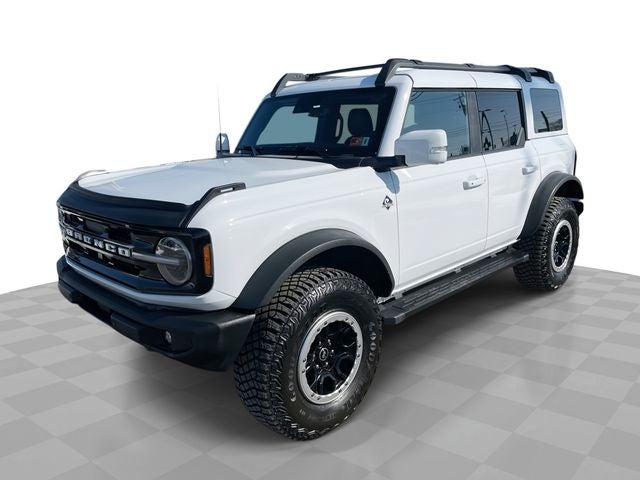 2023 Ford Bronco Outer Banks Sasquatch Package