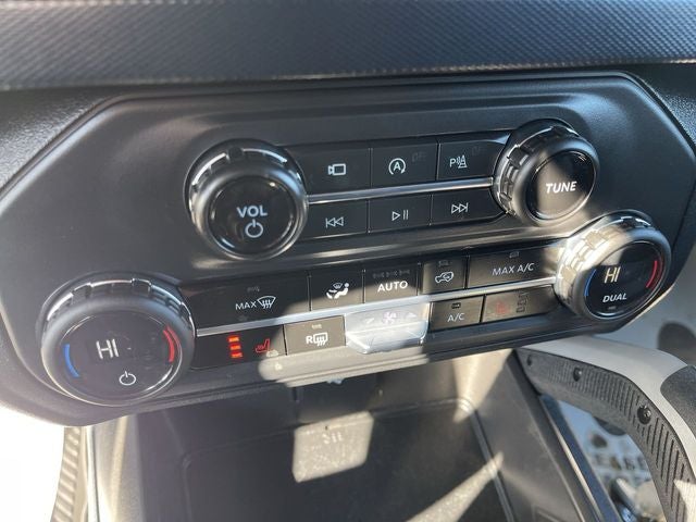 2023 Ford Bronco Outer Banks Sasquatch Package