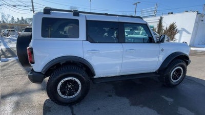 2023 Ford Bronco Outer Banks Sasquatch Package