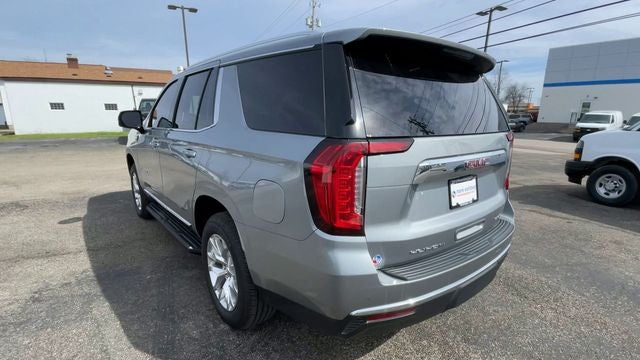 2024 GMC Yukon SLT