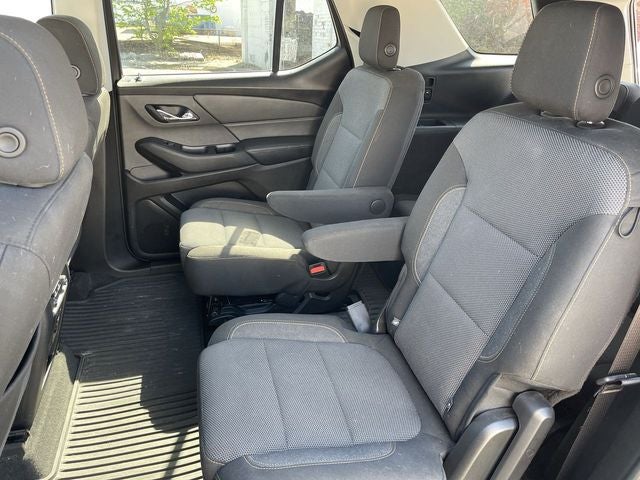 2018 Chevrolet Traverse LT Cloth w/1LT
