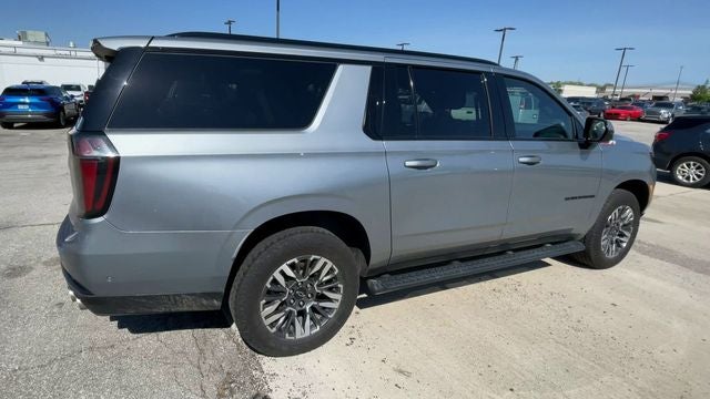 2025 Chevrolet Suburban Z71