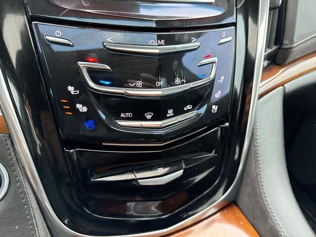 2016 Cadillac Escalade Luxury