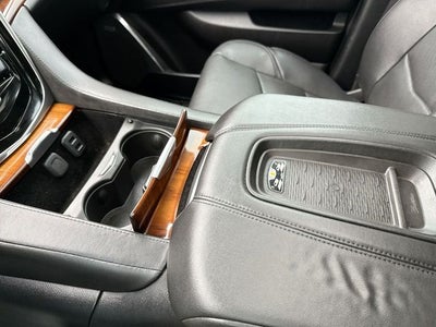 2016 Cadillac Escalade Luxury