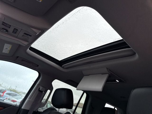 2016 Cadillac Escalade Luxury