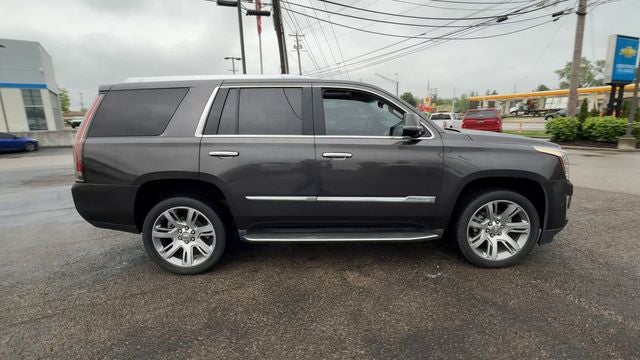 2016 Cadillac Escalade Luxury