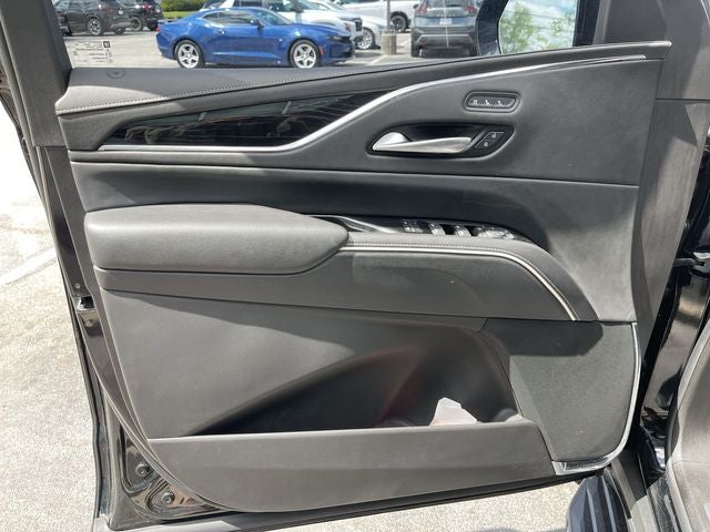 2023 Cadillac Escalade Sport