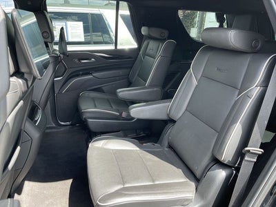 2023 Cadillac Escalade Sport