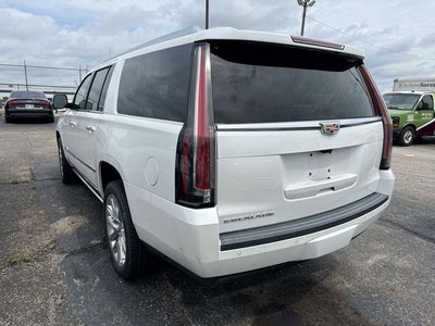 2018 Cadillac Escalade ESV Premium