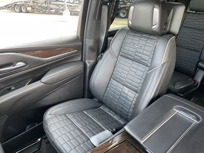 2023 Cadillac Escalade ESV Sport Platinum