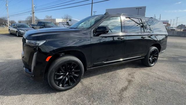 2023 Cadillac Escalade ESV Sport Platinum