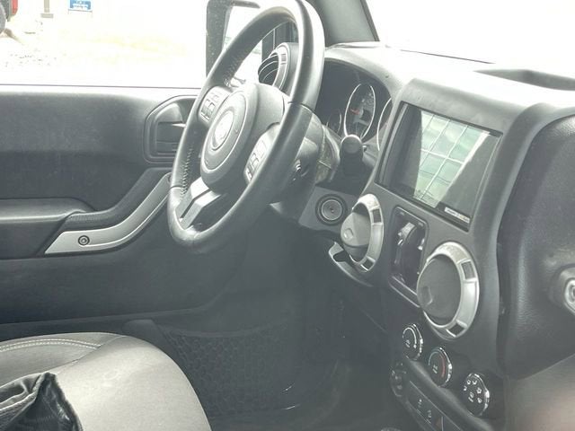 2017 Jeep Wrangler Unlimited Sahara 4x4