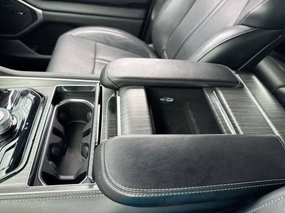 2023 Jeep Wagoneer Series III 4x4