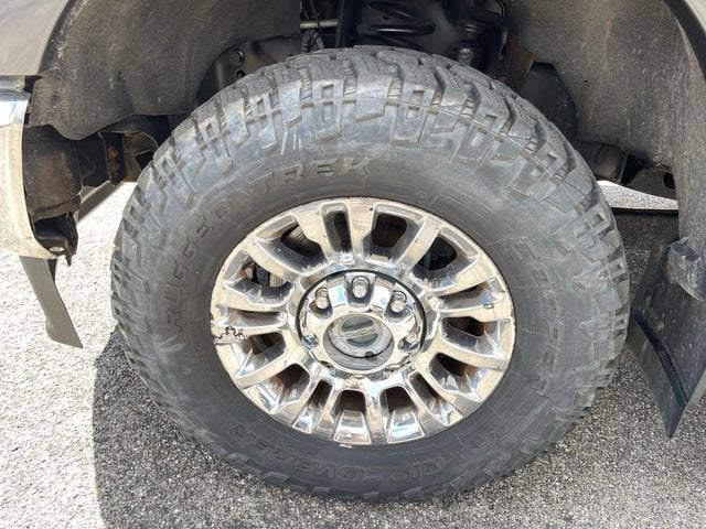 2020 Ford F-350 LARIAT