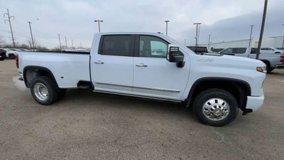 2026 Chevrolet Silverado 3500 HD High Country DRW