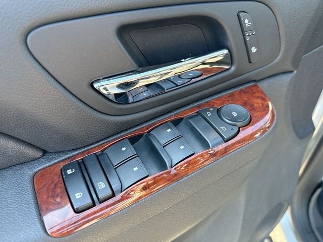 2014 Chevrolet Suburban LT