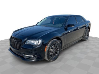 2022 Chrysler 300 Touring L