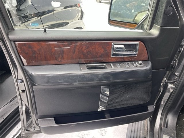 2017 Lincoln Navigator Select