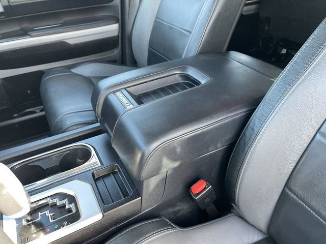 2018 Toyota Tundra 4WD SR5