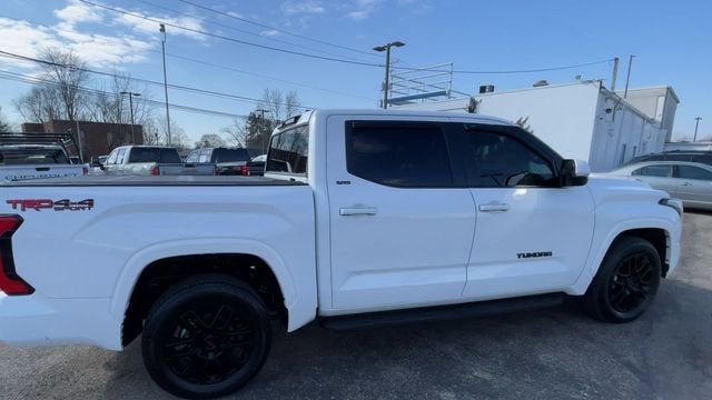 2024 Toyota Tundra 4WD SR5