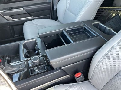 2024 Toyota Tundra 4WD SR5