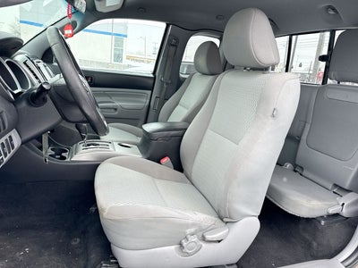 2014 Toyota Tacoma 4WD Access Cab Standard Bed I4 Manual (Natl)